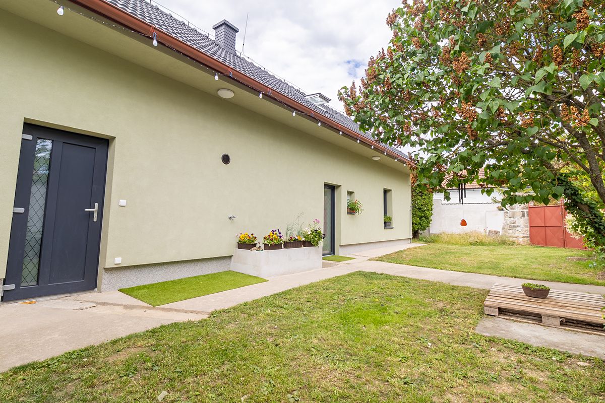 Prodej rodinného domu 130 m², pozemek 424 m² – fotografie 5
