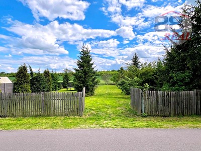 Prodej  stavebního pozemku 1 301 m²