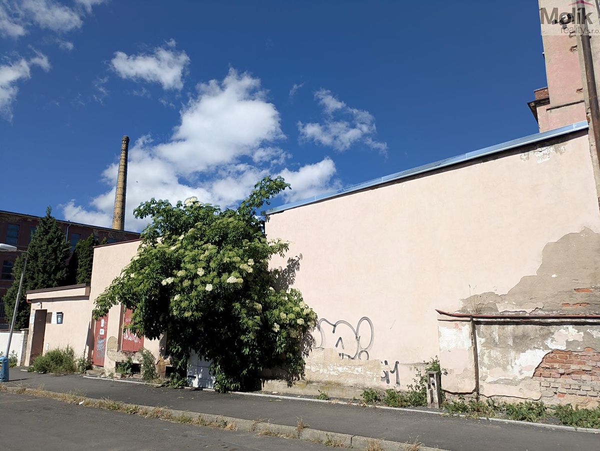 Pronájem obchodního prostoru 70 m² – fotografie 2