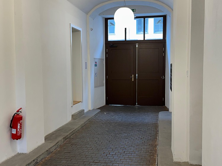Prodej komerčního prostoru, 187 m² (8 z 10)
