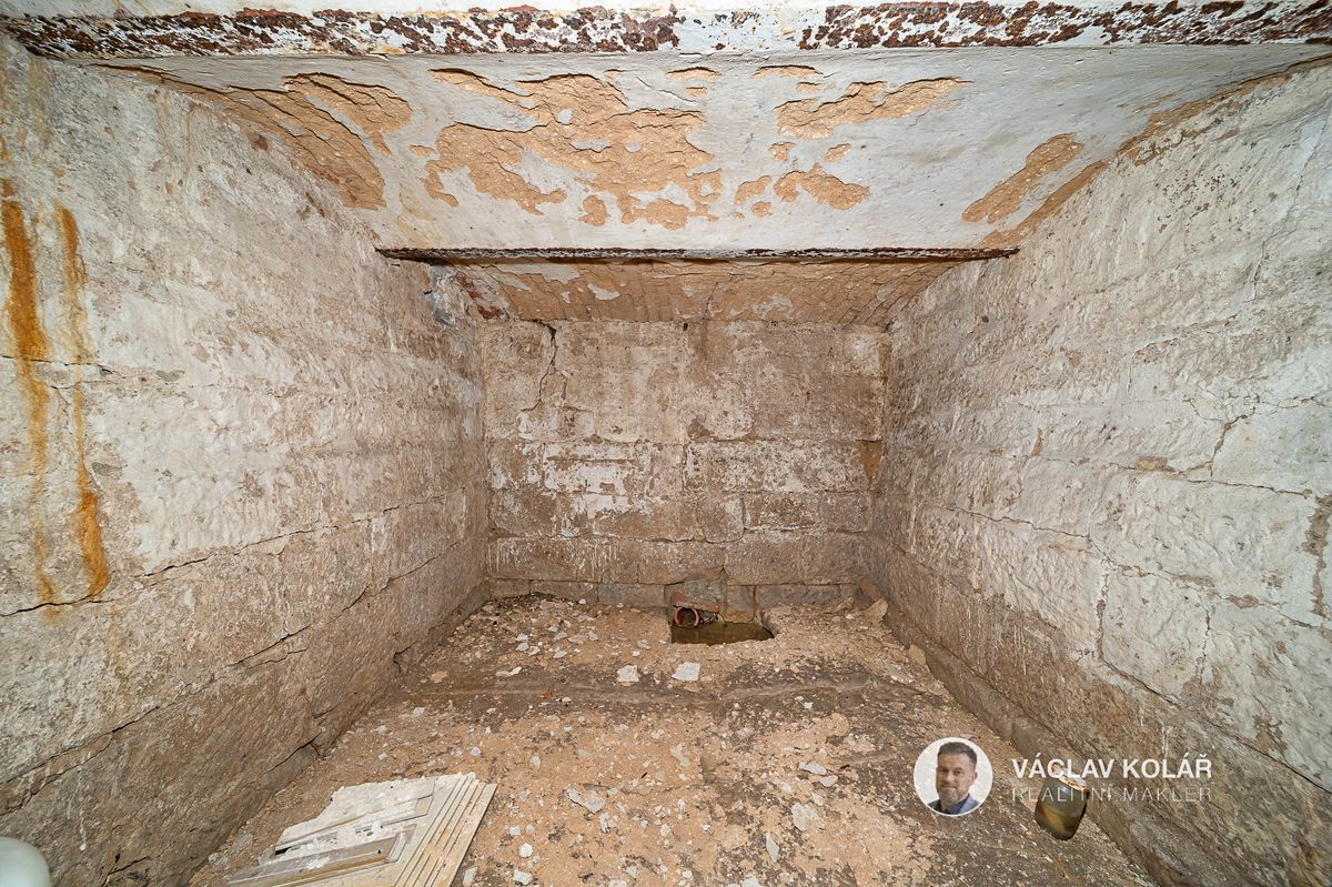 Property photo 31