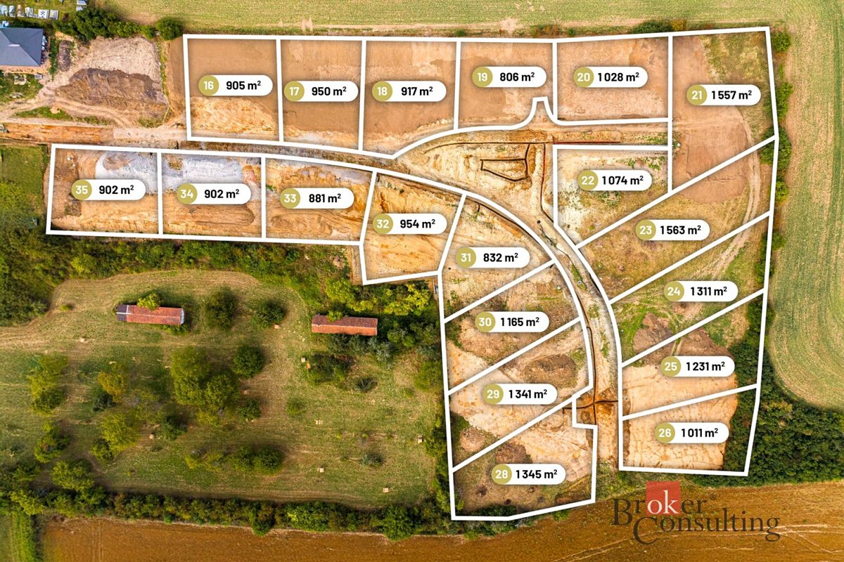 Prodej stavebního pozemku 902 m²