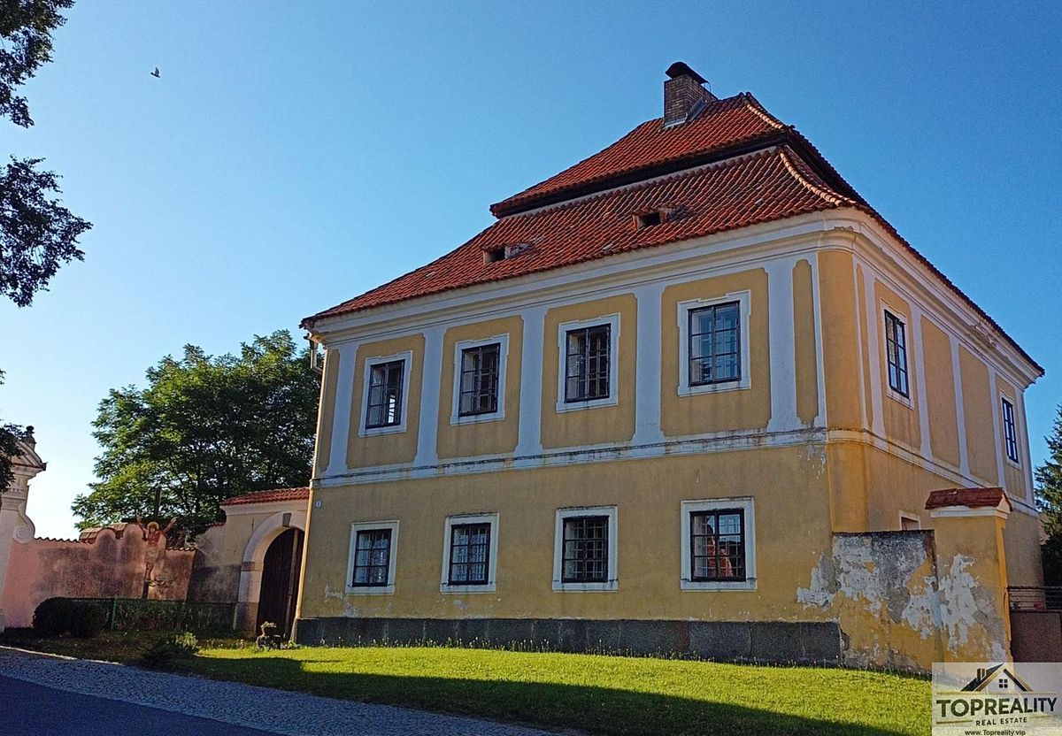 Prodej vily 180 m², pozemek 3054 m²