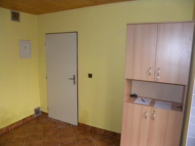 Prodej rodinného domu 300 m², pozemek 635 m² – fotografie 3