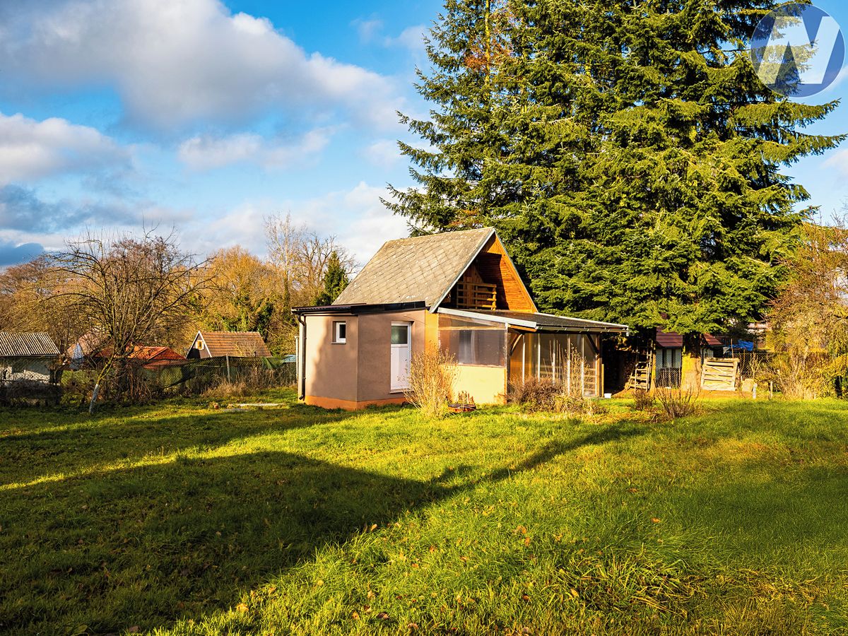 Prodej chaty 40 m², pozemek 800 m² – fotografie 2