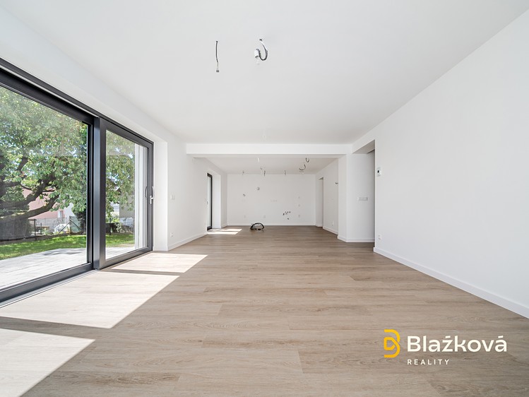 Prodej domu, 278 m² (7 z 33)