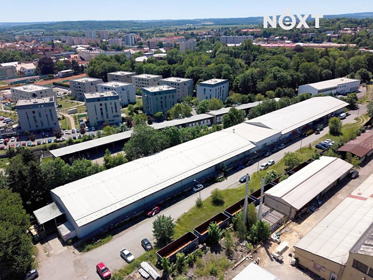 Pronájem komerčního prostoru, 3 100 m² (1 z 36)