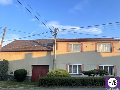 Prodej  rodinného domu 422 m², pozemek 2 370 m²