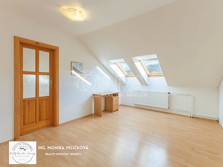 Квартира 4+1 на продаж, 135 м² (15 з 26)