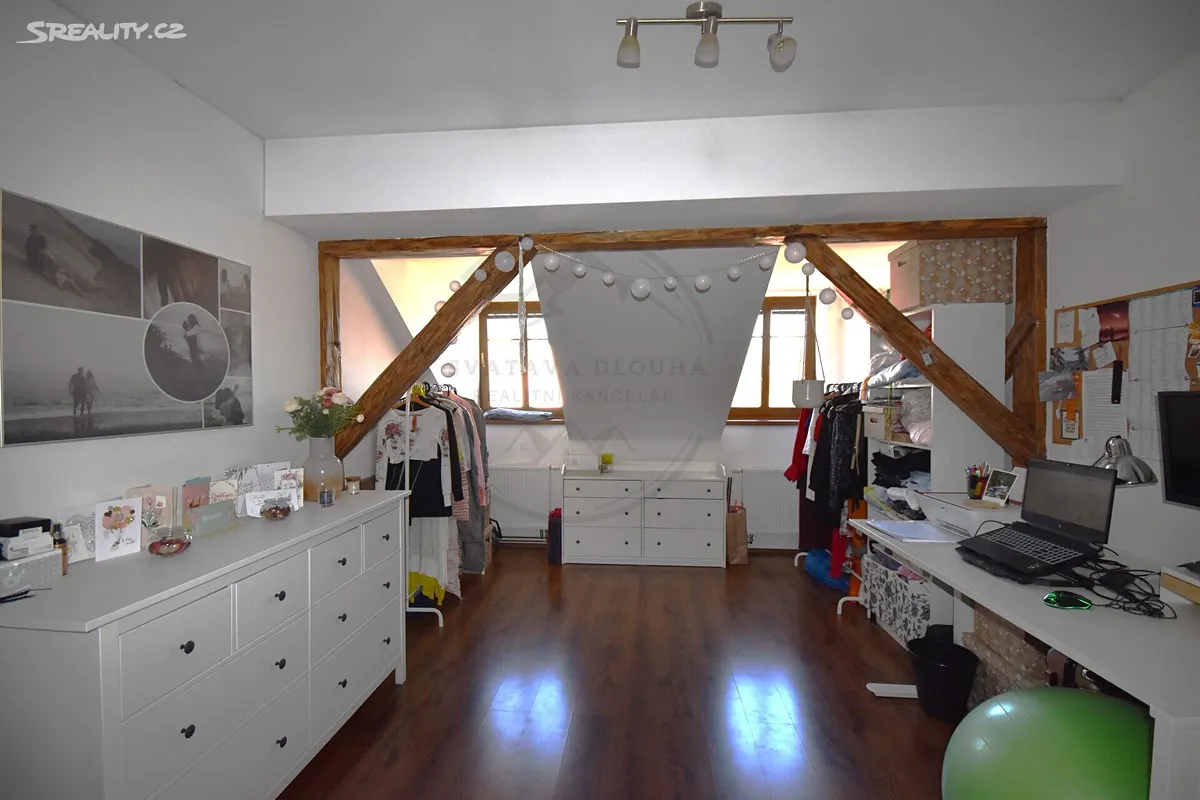 Pronájem bytu 2+kk 72 m² – další