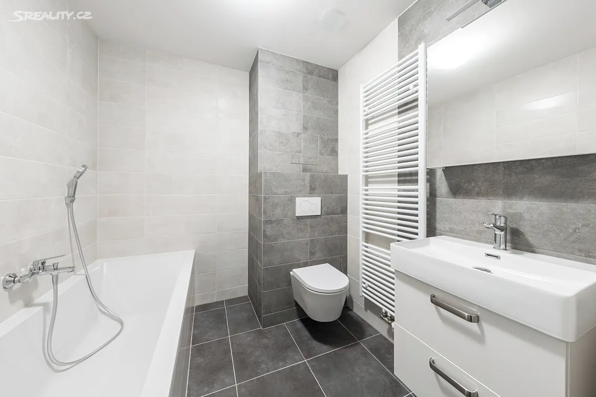 Pronájem bytu 2+kk 51 m² – pohled 4