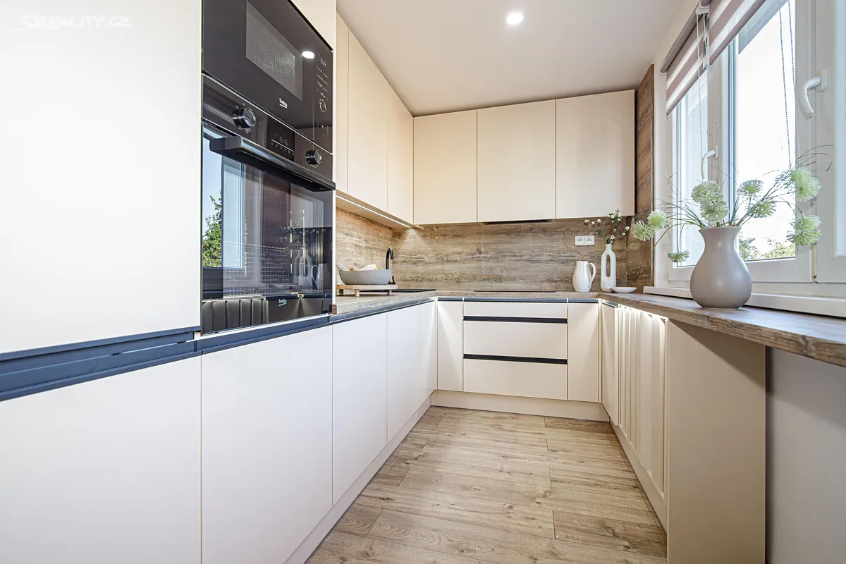 Prodej bytu 2+kk 55 m², Ostrava