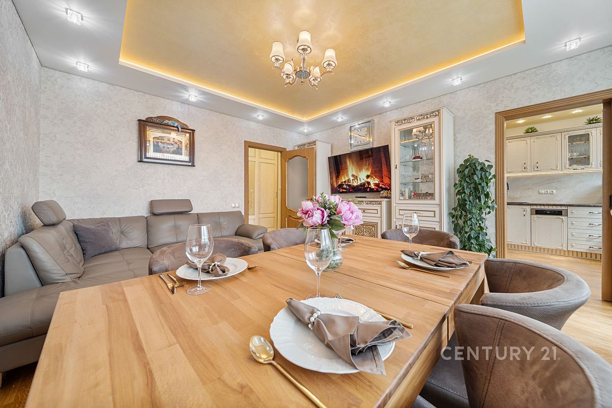 Prodej bytu 3+1 77 m², Praha – fotka 1 z 3