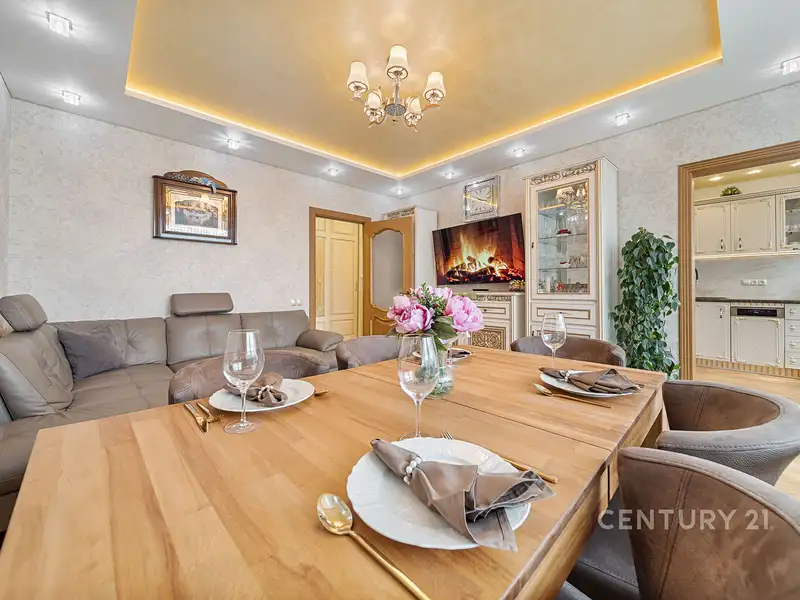 Prodej bytu 3+1 77 m², Praha – náhled fotky 1