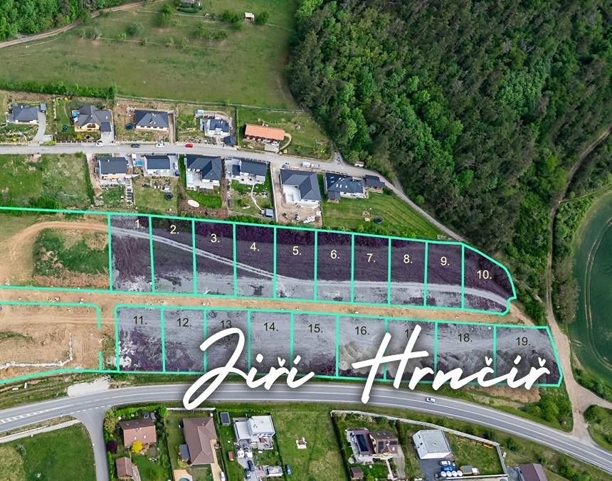 Prodej stavebního pozemku 800 m², Žebrák – fotka 1 z 3