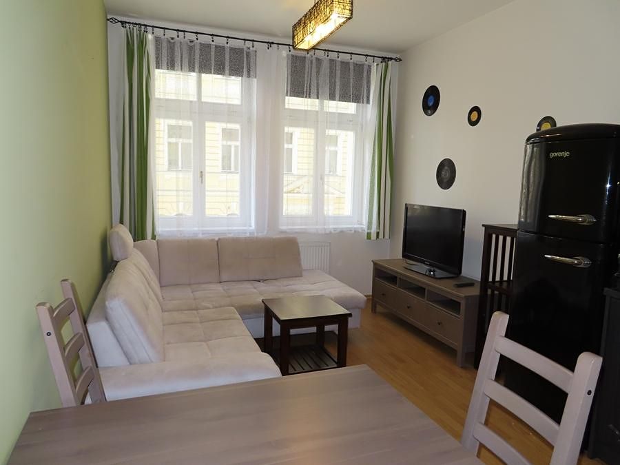 Pronájem bytu 2+kk 37 m²