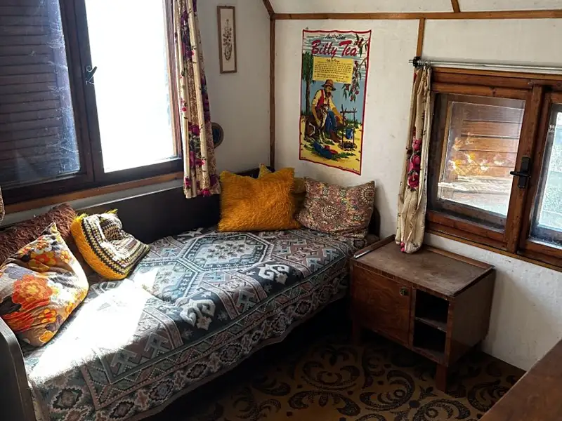 Prodej chaty 41 m², pozemek 334 m², Černošice – náhled fotky 3