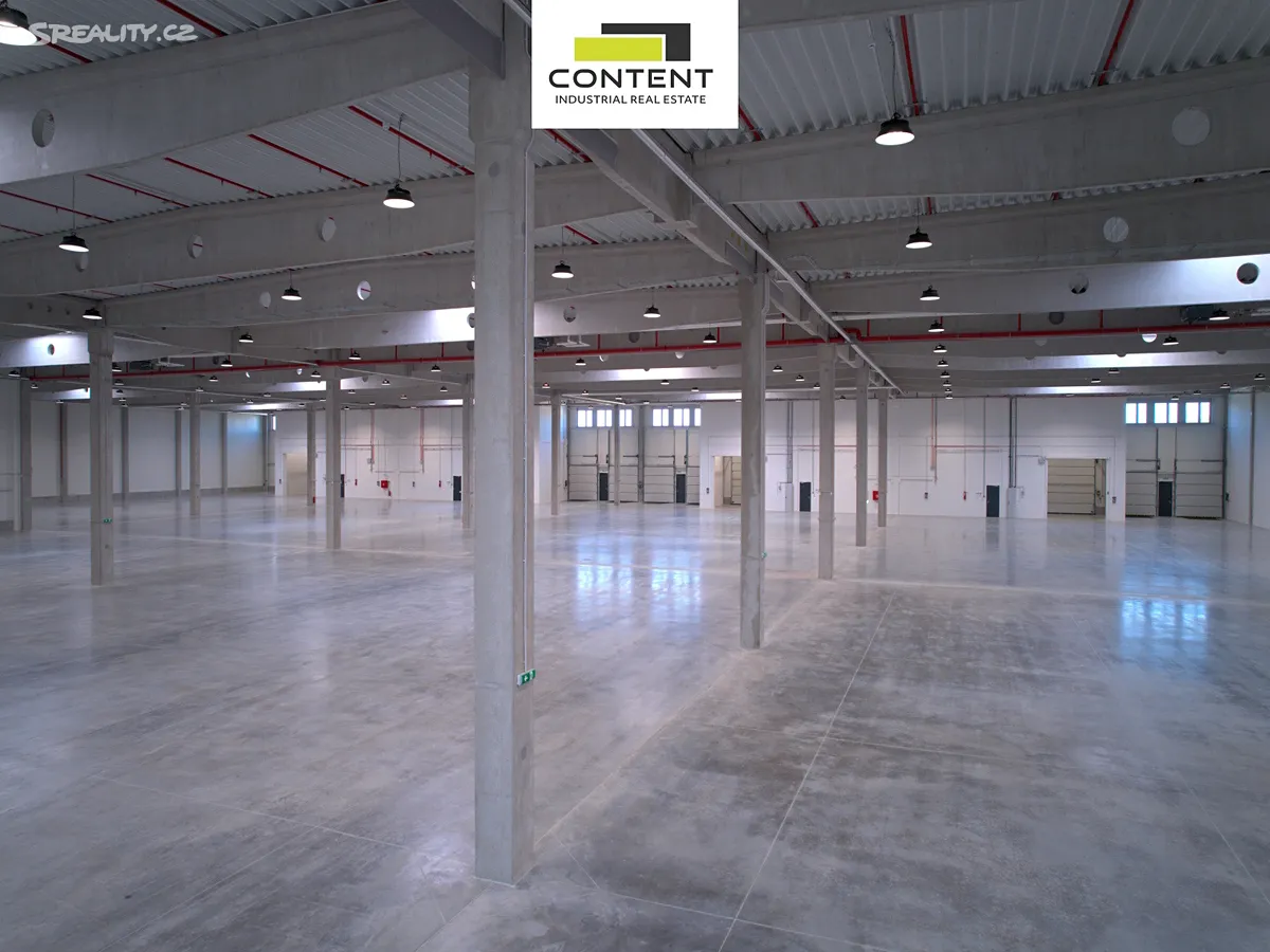 Pronájem skladového prostoru 5000 m² – pohled 2