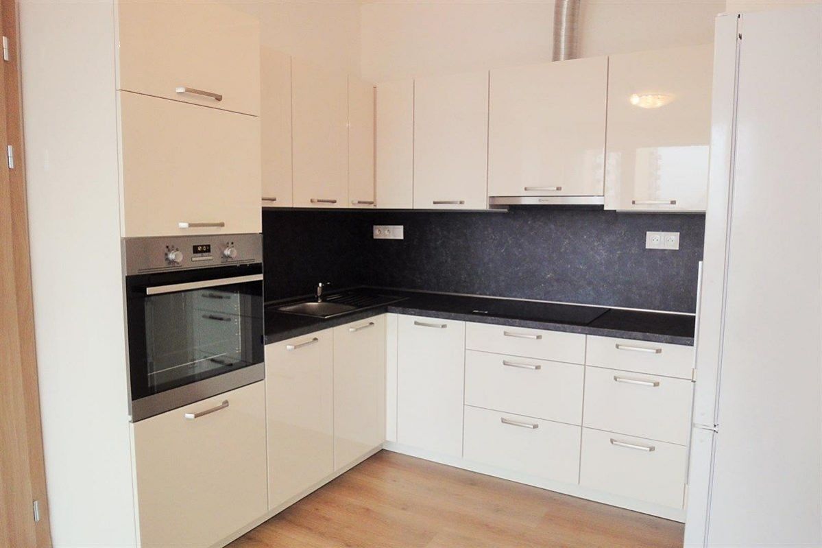 Pronájem bytu 2+kk 60 m²