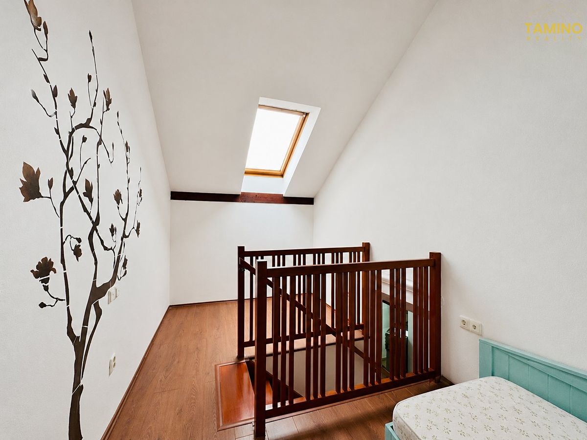 Pronájem bytu 2+kk 43 m² – fotografie 2