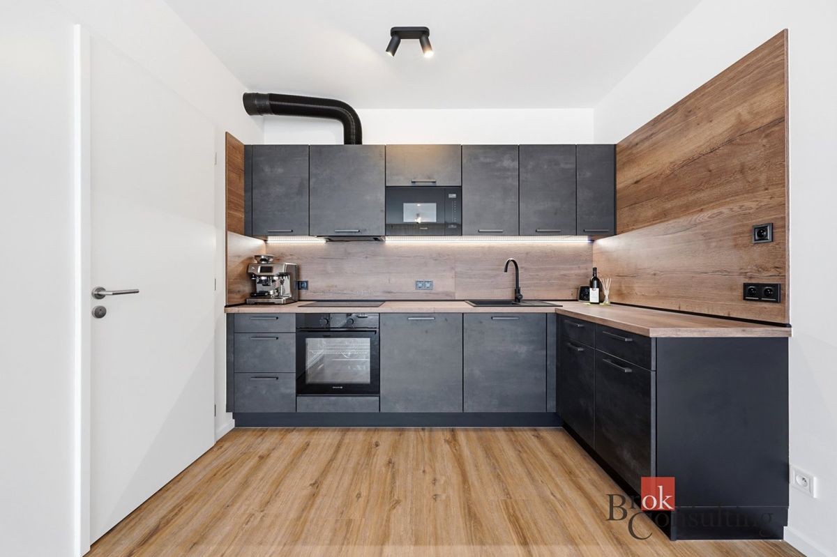 Pronájem bytu 2+kk 52 m²