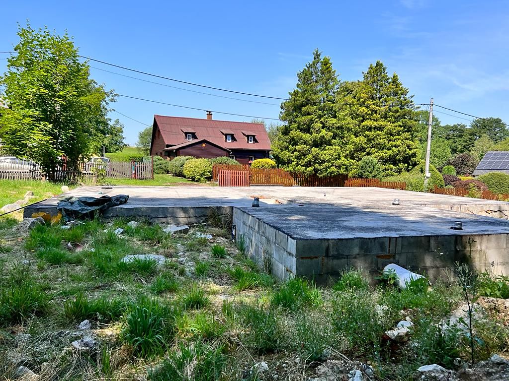 Prodej stavebního pozemku 3377 m²