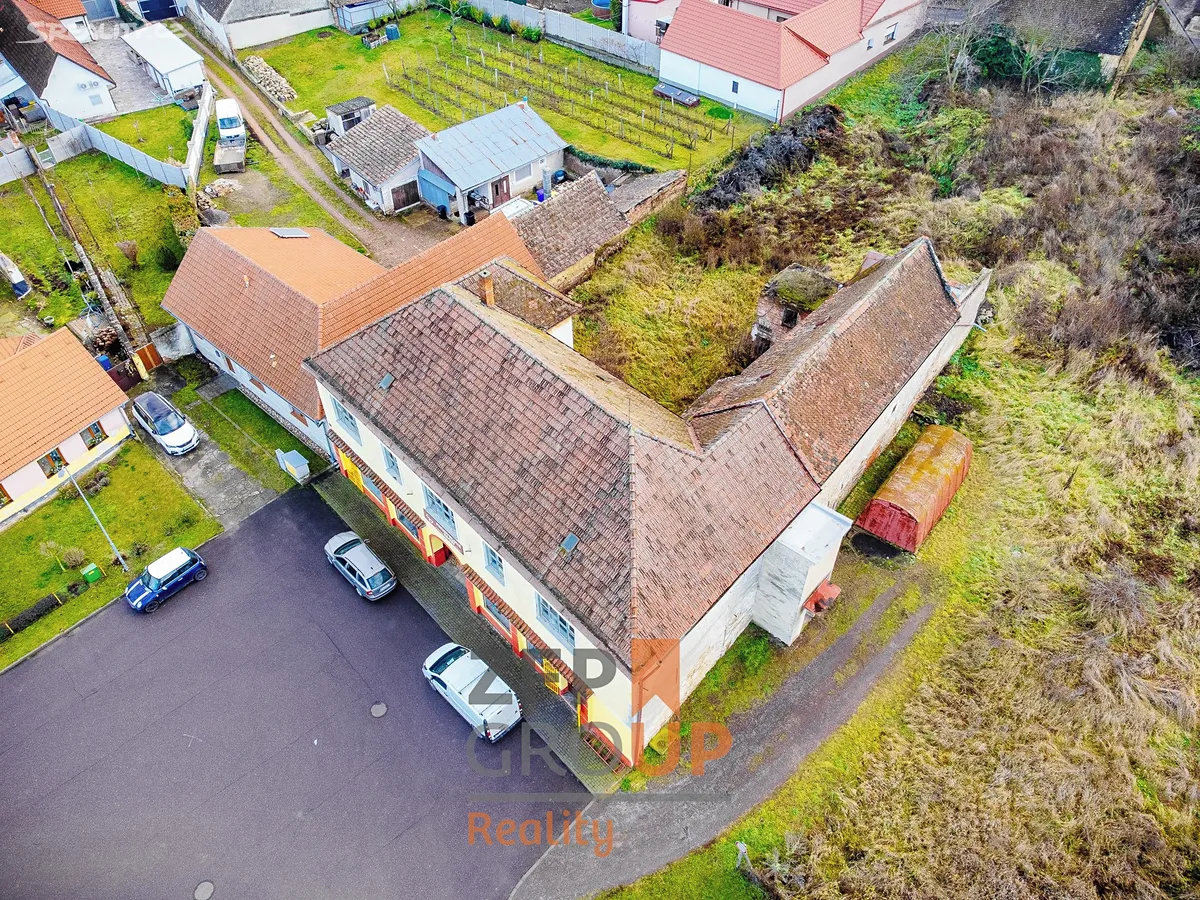 Prodej obchodního prostoru 470 m² - View 2