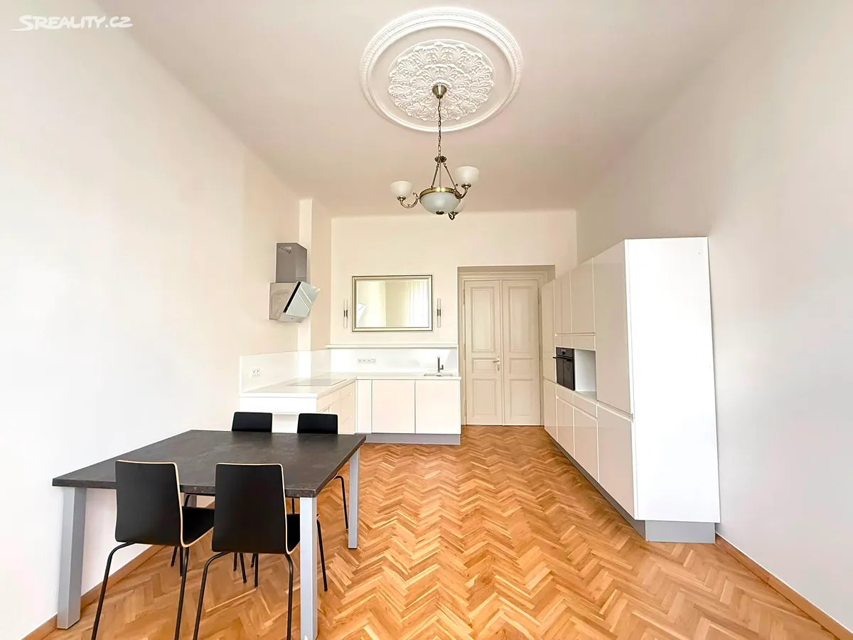 Pronájem bytu 3+kk 80 m² – pohled 4