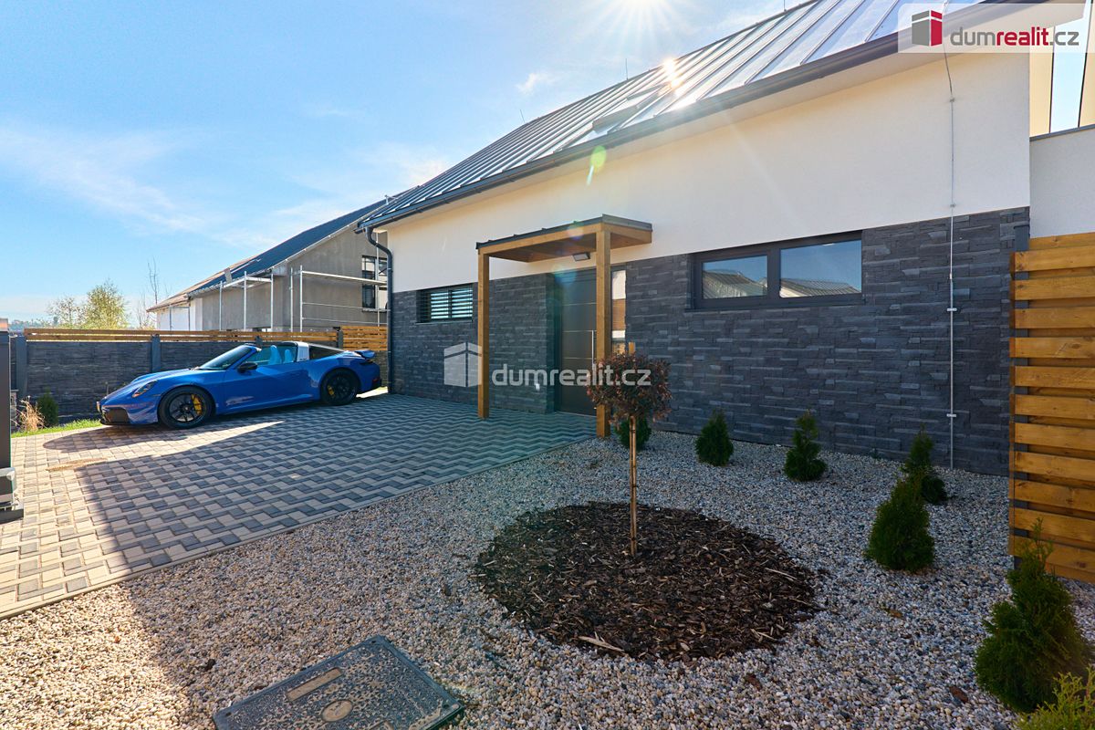 Prodej rodinného domu 160 m², pozemek 470 m² – fotografie 4