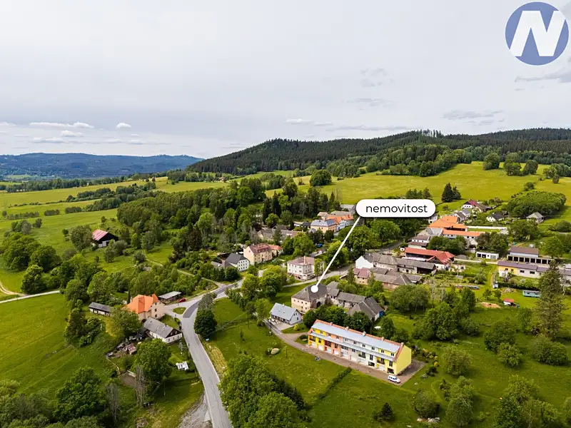 Prodej rodinného domu 500 m², pozemek 1899 m², Horní Planá – náhled fotky 3