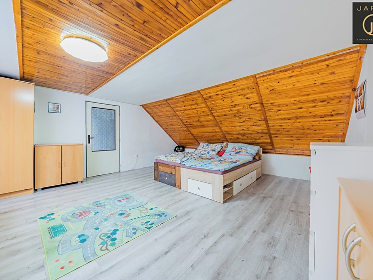 Будинок на продаж, 640 м² (18 з 29)