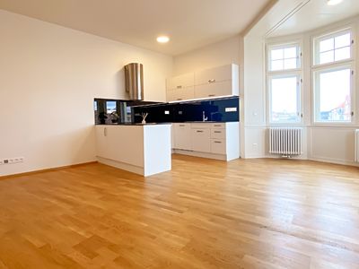 Pronájem bytu 2+kk 70 m²