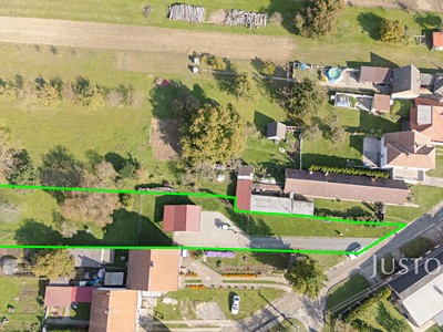 Prodej  stavebního pozemku 2 331 m²
