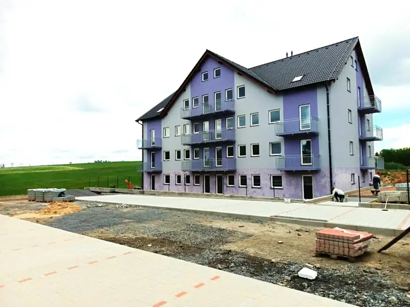 Prodej bytu 4+kk 71 m², Chýnov – náhled fotky 2