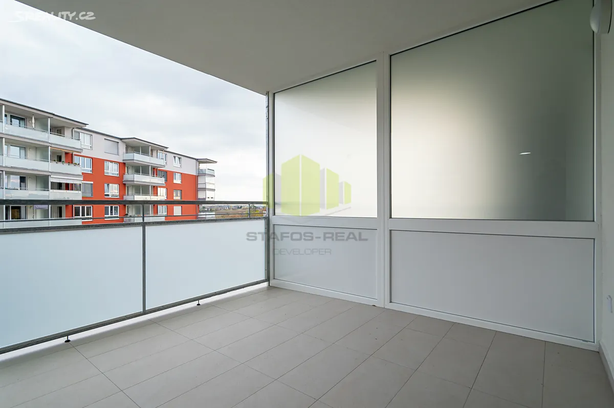 Pronájem bytu 2+kk 59 m² – pohled 6