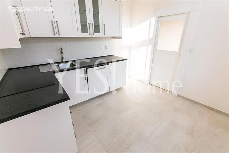 Pronájem bytu 2+kk 48 m² – pohled 4