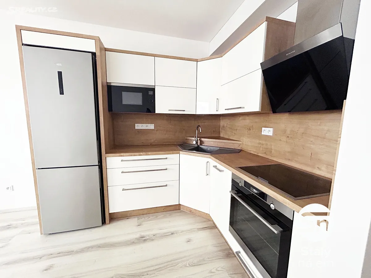 Pronájem bytu 2+kk 51 m², Vrchlického