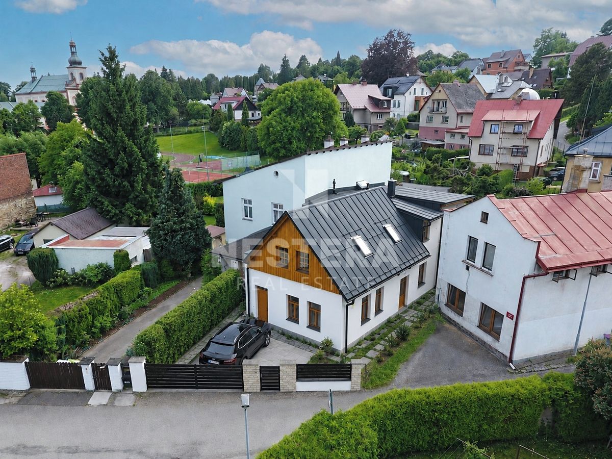 Prodej rodinného domu 174 m², pozemek 250 m²