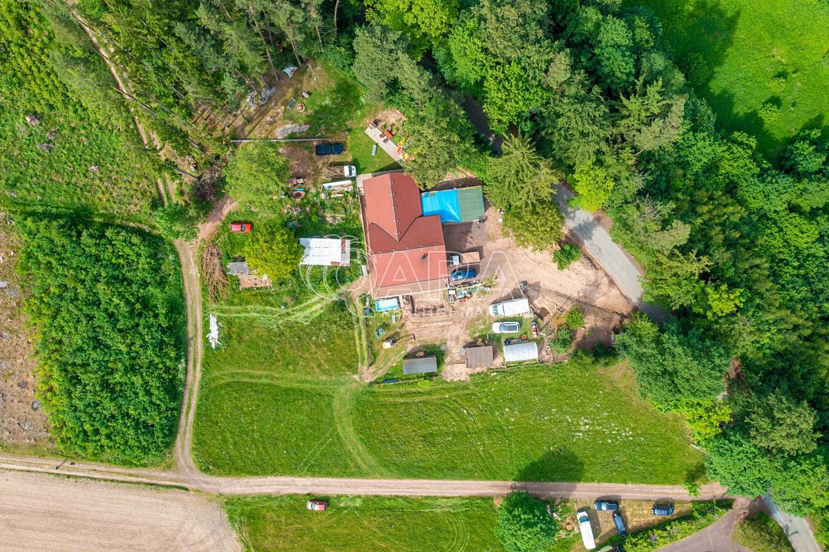 Prodej stavebního pozemku 3146 m² – fotografie 2