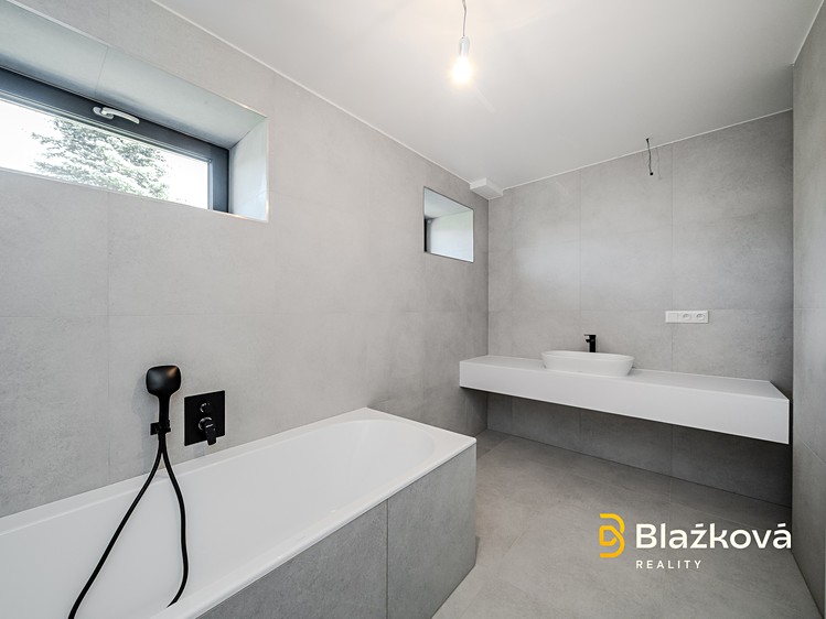 Prodej domu, 278 m² (22 z 33)