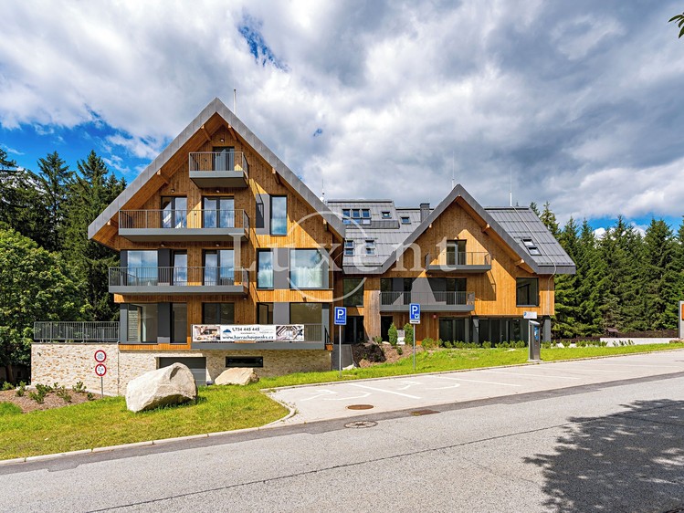 Комерційне приміщення в оренду, 108 м² (4 з 14)