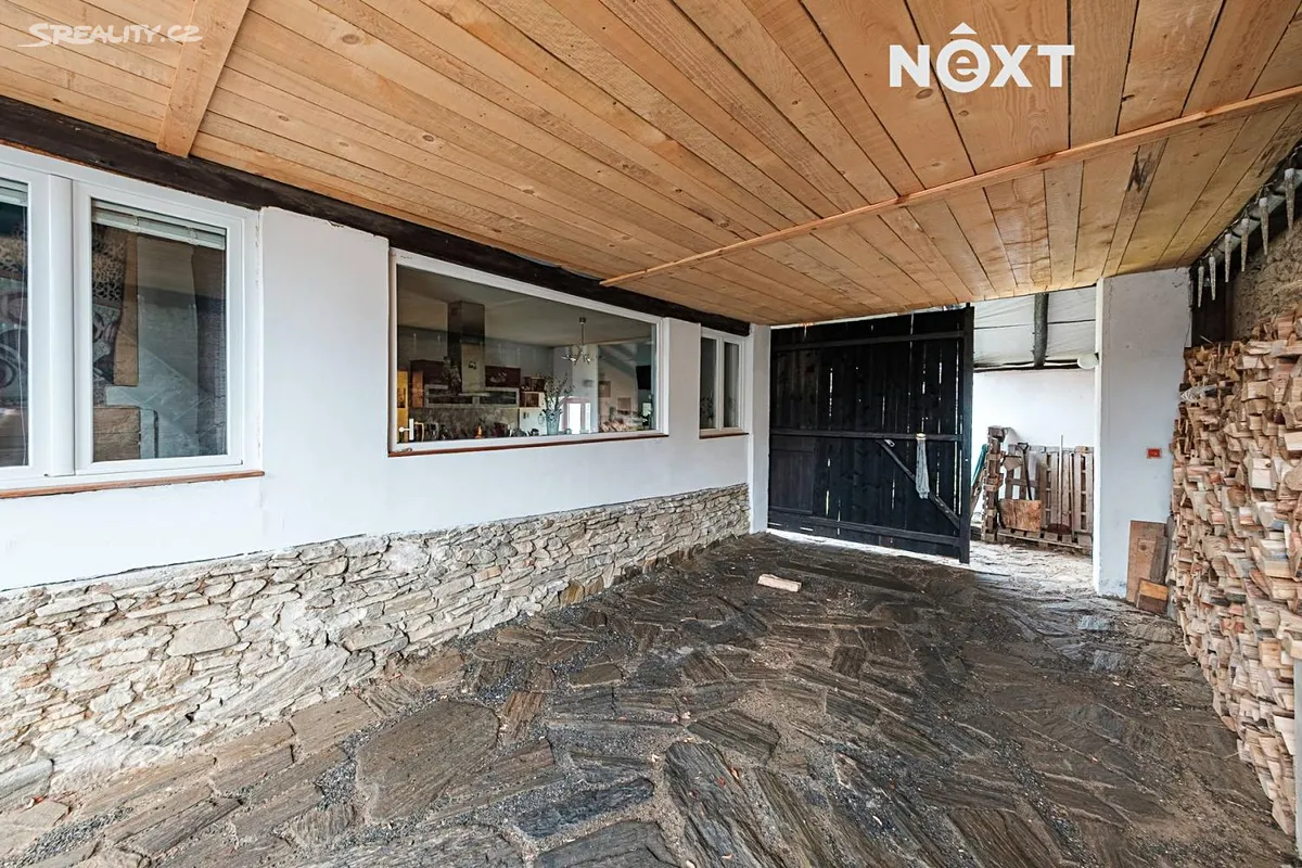 Prodej rodinného domu 120 m², pozemek 739 m² – další