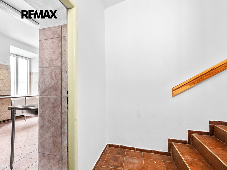 Prodej domu, 290 m² (21 z 39)