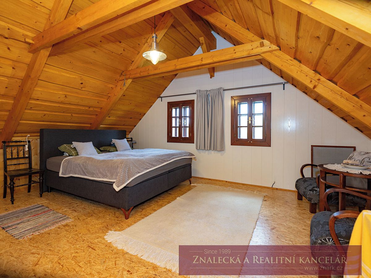 Prodej rodinného domu 88 m², pozemek 996 m² – fotografie 5