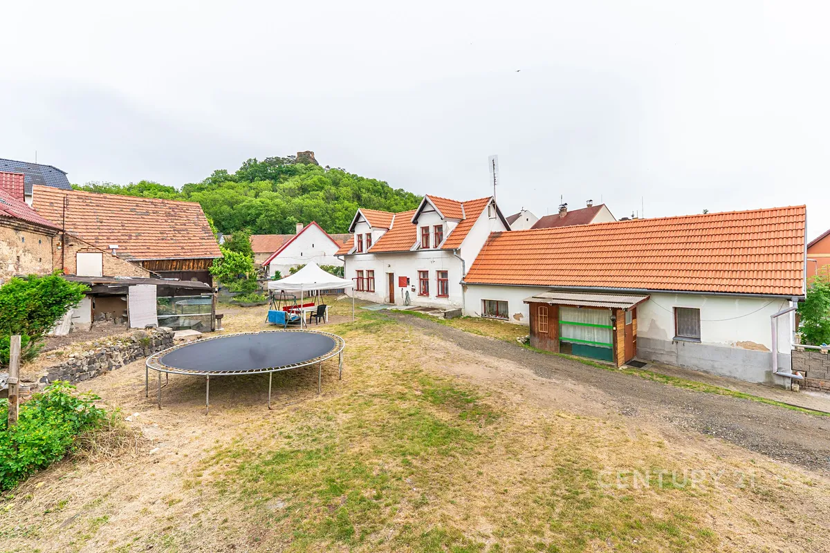 Prodej rodinného domu 153 m², pozemek 1100 m²