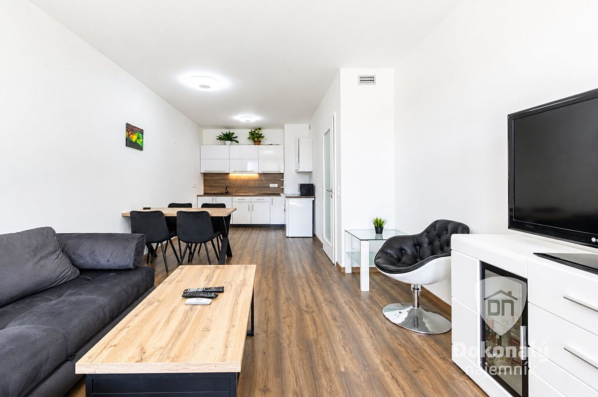 Pronájem bytu 2+kk 56 m²