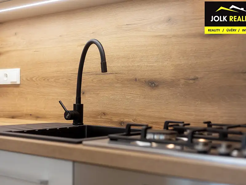 Prodej bytu 1+1 33 m², Opava – náhled fotky 3