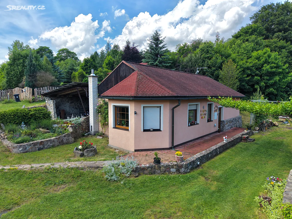 Prodej rodinného domu 110 m², pozemek 3996 m², Karlovarská