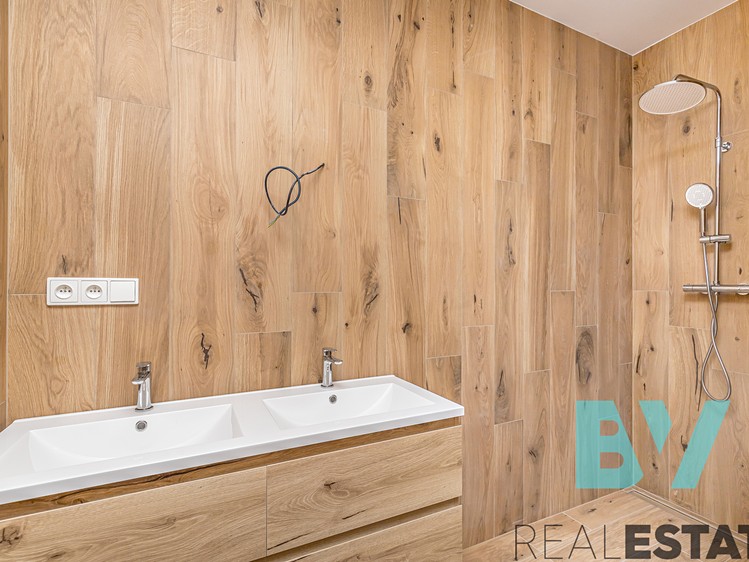 Wohnung 2+1 zum Kauf, 67 m² (11 von 15)