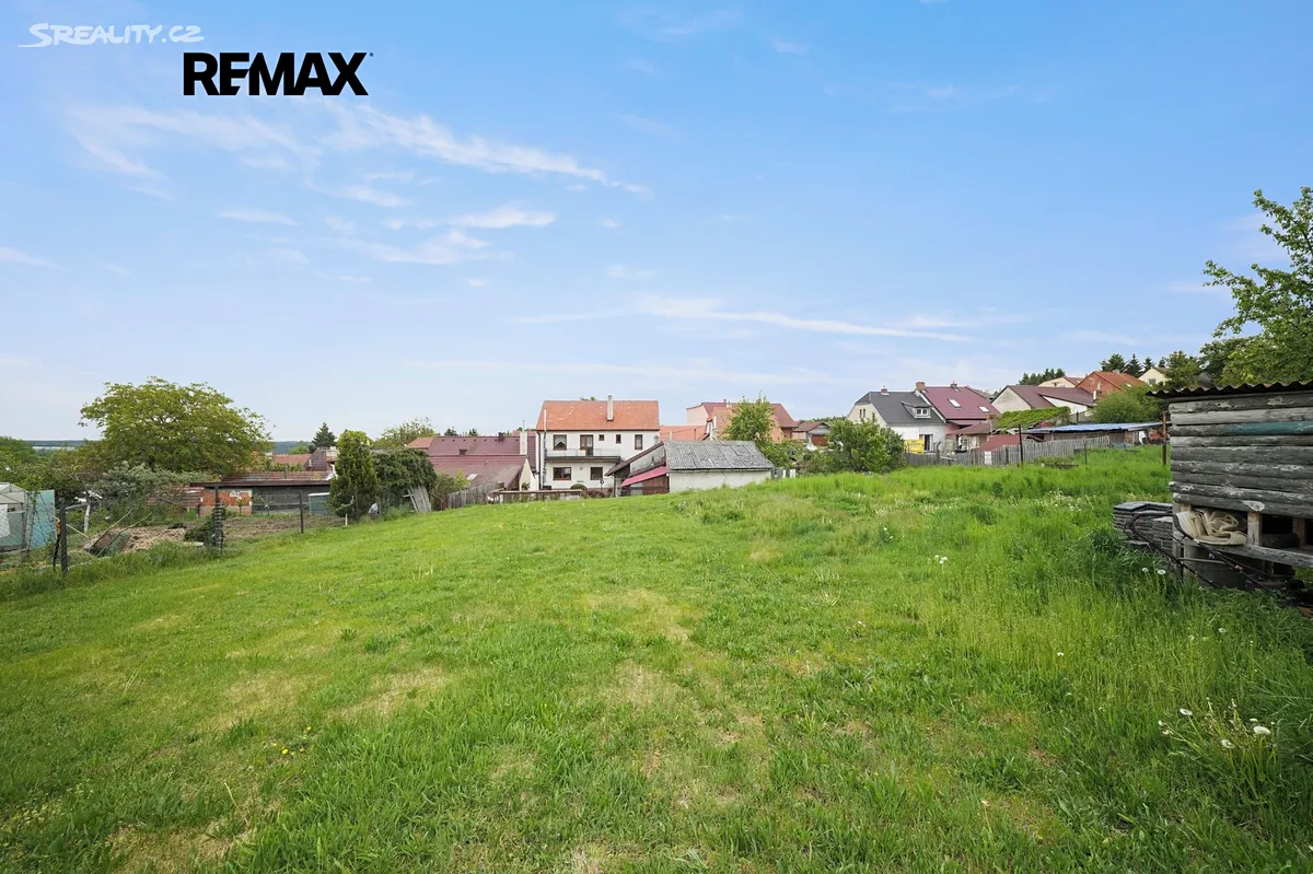 Prodej zahrady 826 m², Zbraslav
